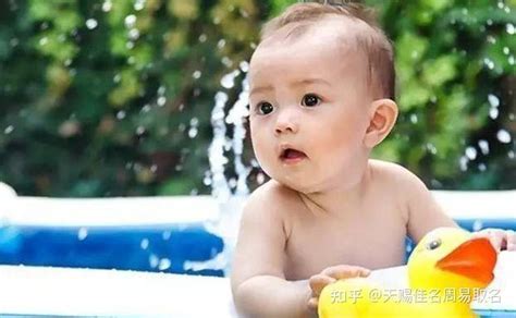 冯姓男孩起名满分名字_男宝宝诗意取名技巧,第3张 冯姓男孩起名满分名字_男宝宝诗意取名技巧,第3张